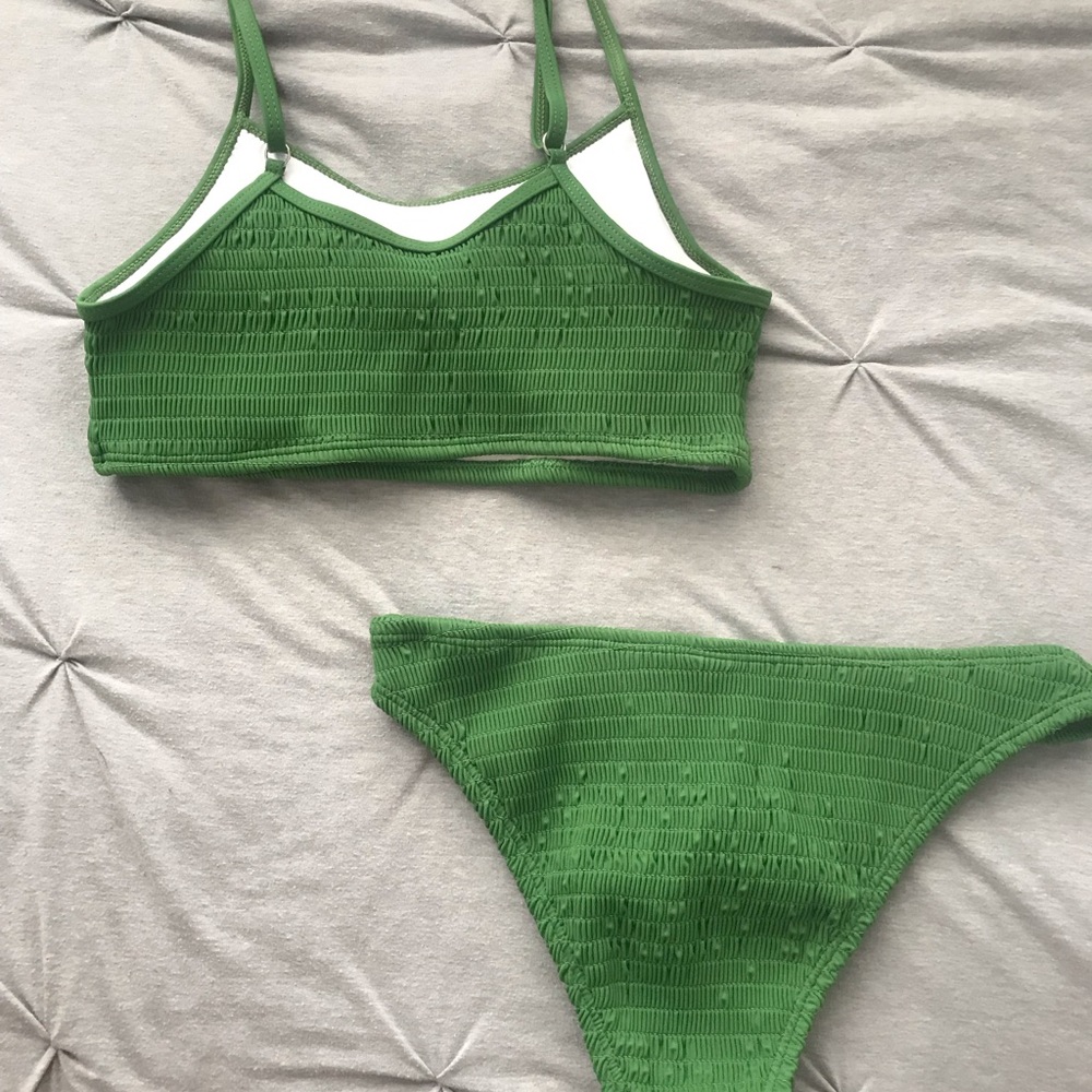 Green Ribbed Bikini - Picture 3 of 3